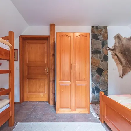 Pohorje House 2 Four Appartmetns * Oplotnica