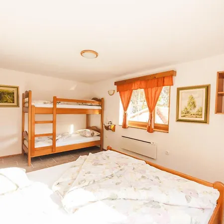 Pohorje House 2 Four Appartmetns