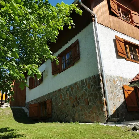 Pohorje House 2 A Private Riverside Apartament *