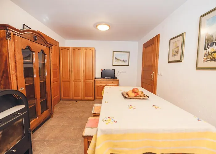 Pohorje House 2 Four Appartmetns דירה *